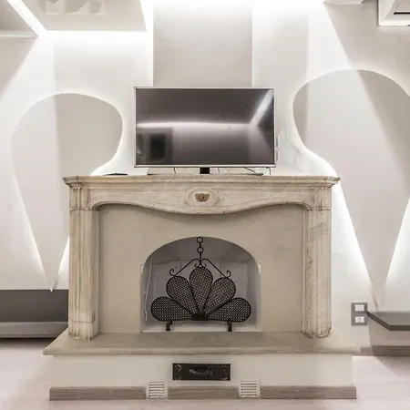 Futura, By Short Holidays Apartment Bologna