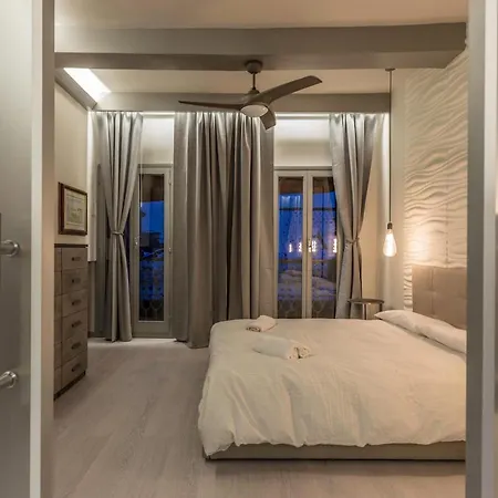 Futura, By Short Holidays Apartman Bologna