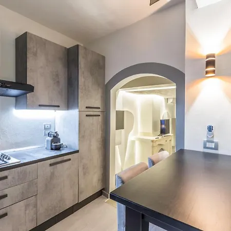 Futura, By Short Holidays Apartman Bologna